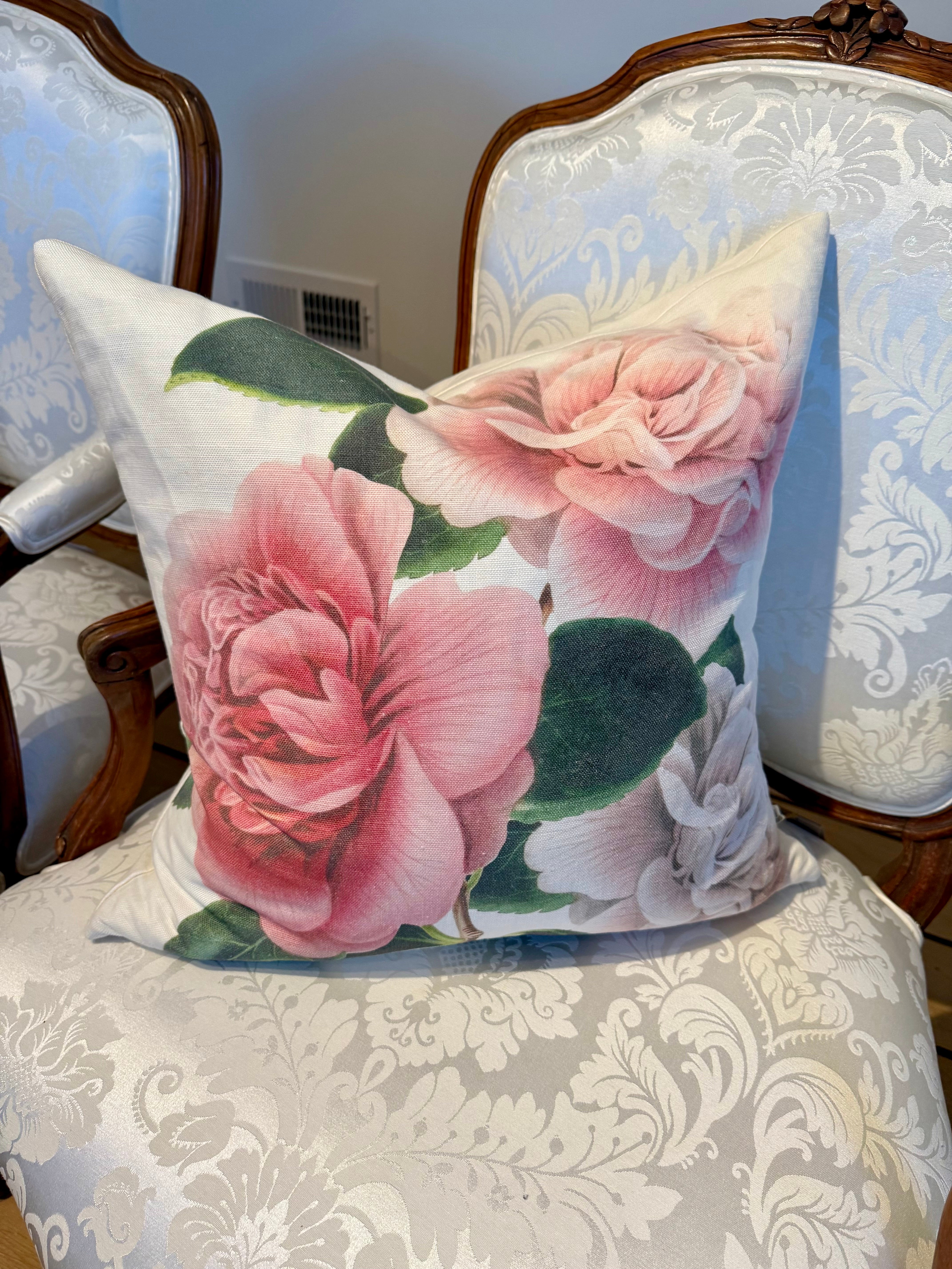 Camelia Cushion