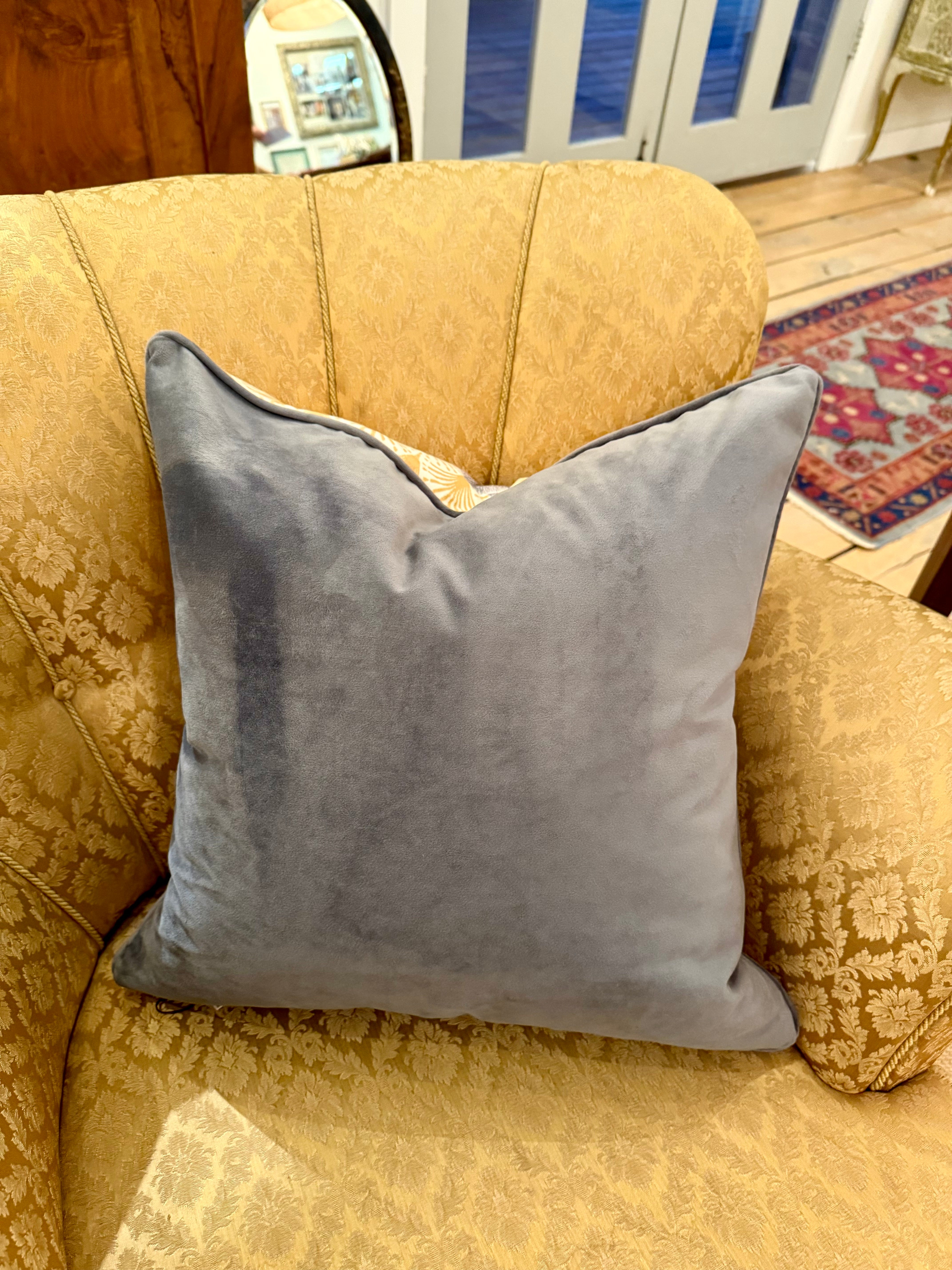 Danish Design Velour Pillow, Iris Flowers