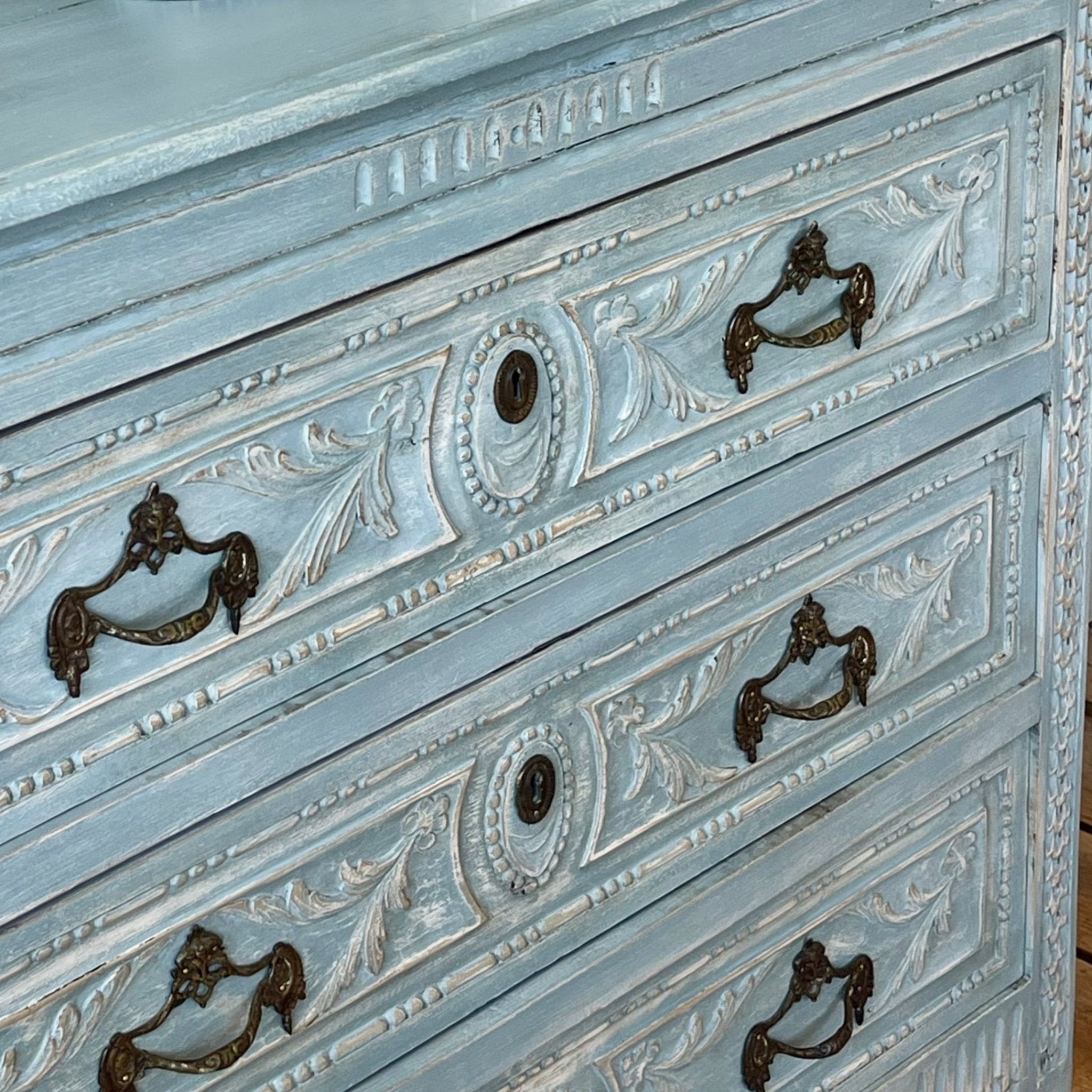 Louis XV Liège Dresser Blue Patina