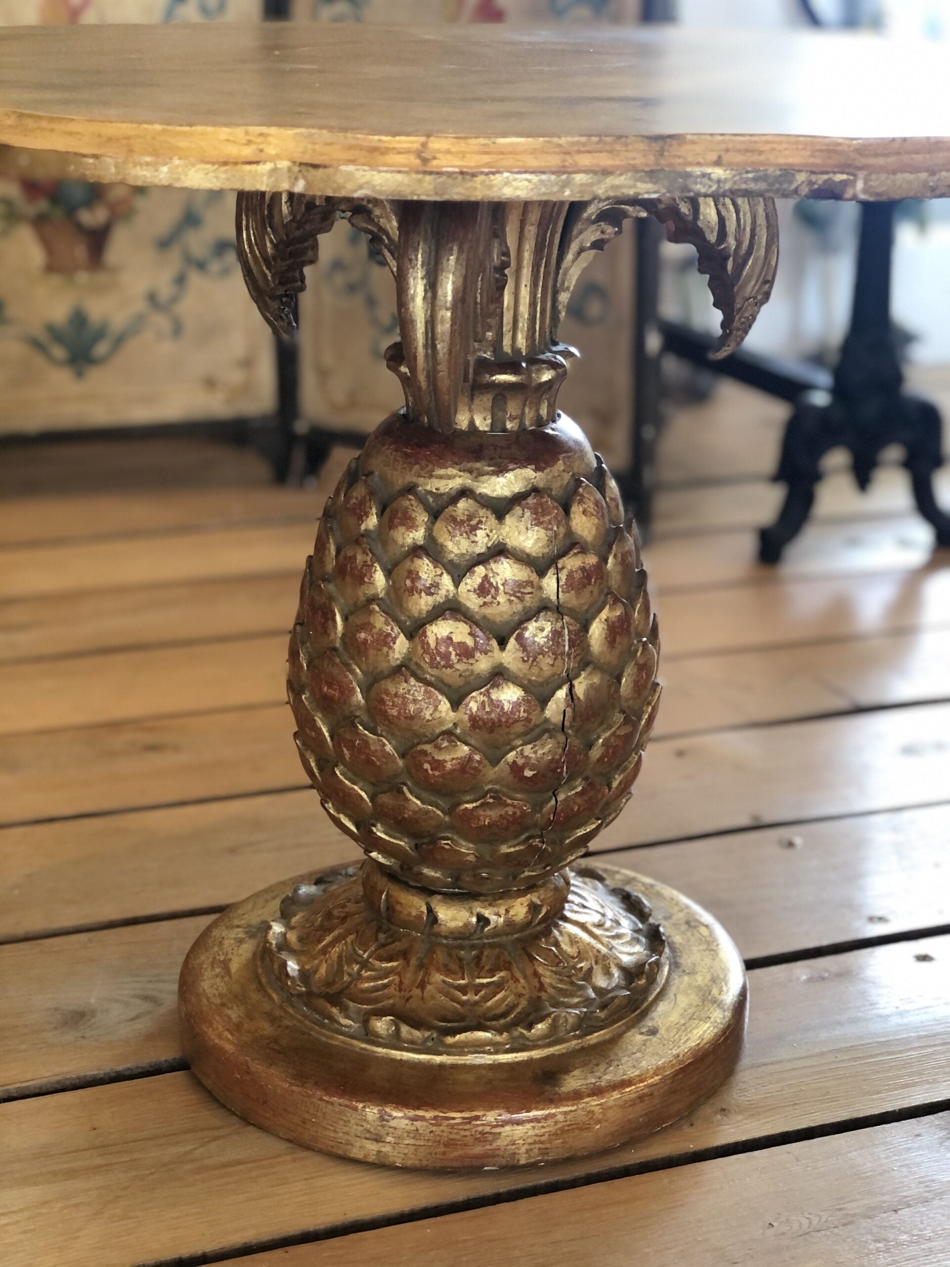Italian Pineapple table